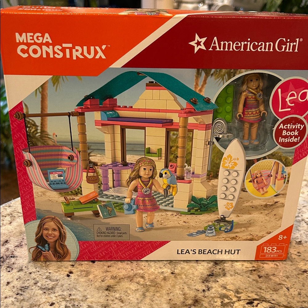 Mega Construx American Girl Lea's Beach Hut Building Set
